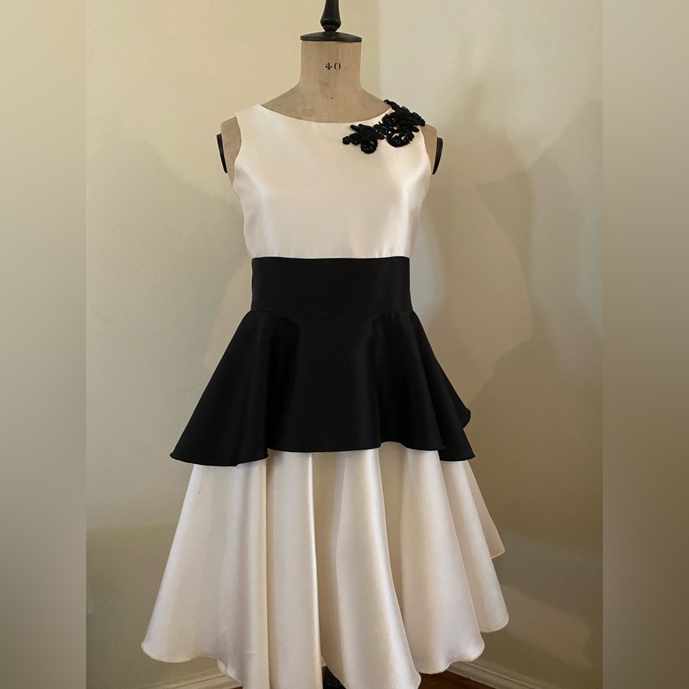 Very beautiful and elegant black and white dress